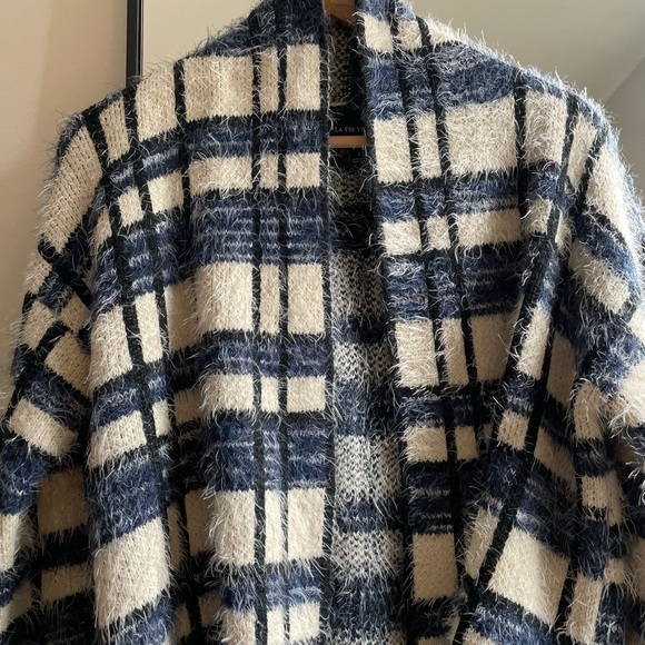 ANTHROPOLOGIE Plaid Sweater Jacket Size Small - Picture 2 of 3